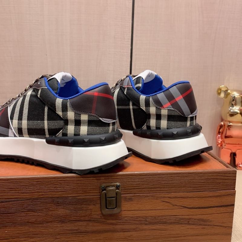 Burberry Low Shoes